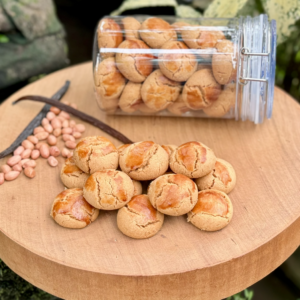 Classic Peanut  Cookies